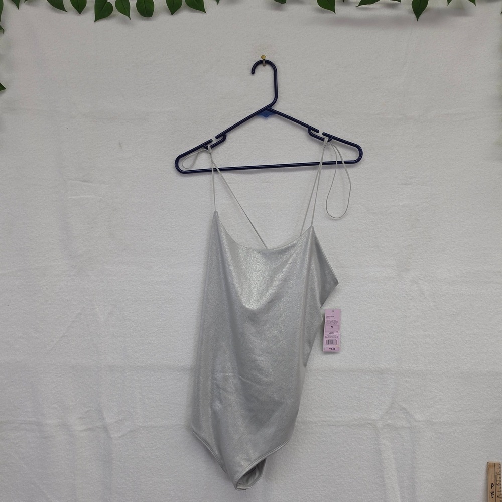 *NWT* Wild Fable Metallic Silver Cowl Neck Tie Back Bodysuit XL